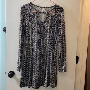 Long sleeve patterned dress